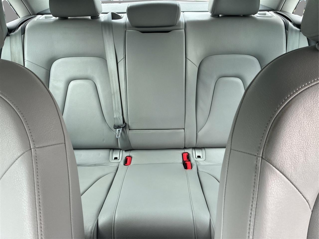 2014 Audi A4 2.0T Premium Plus quattro Sedan AWD Manual