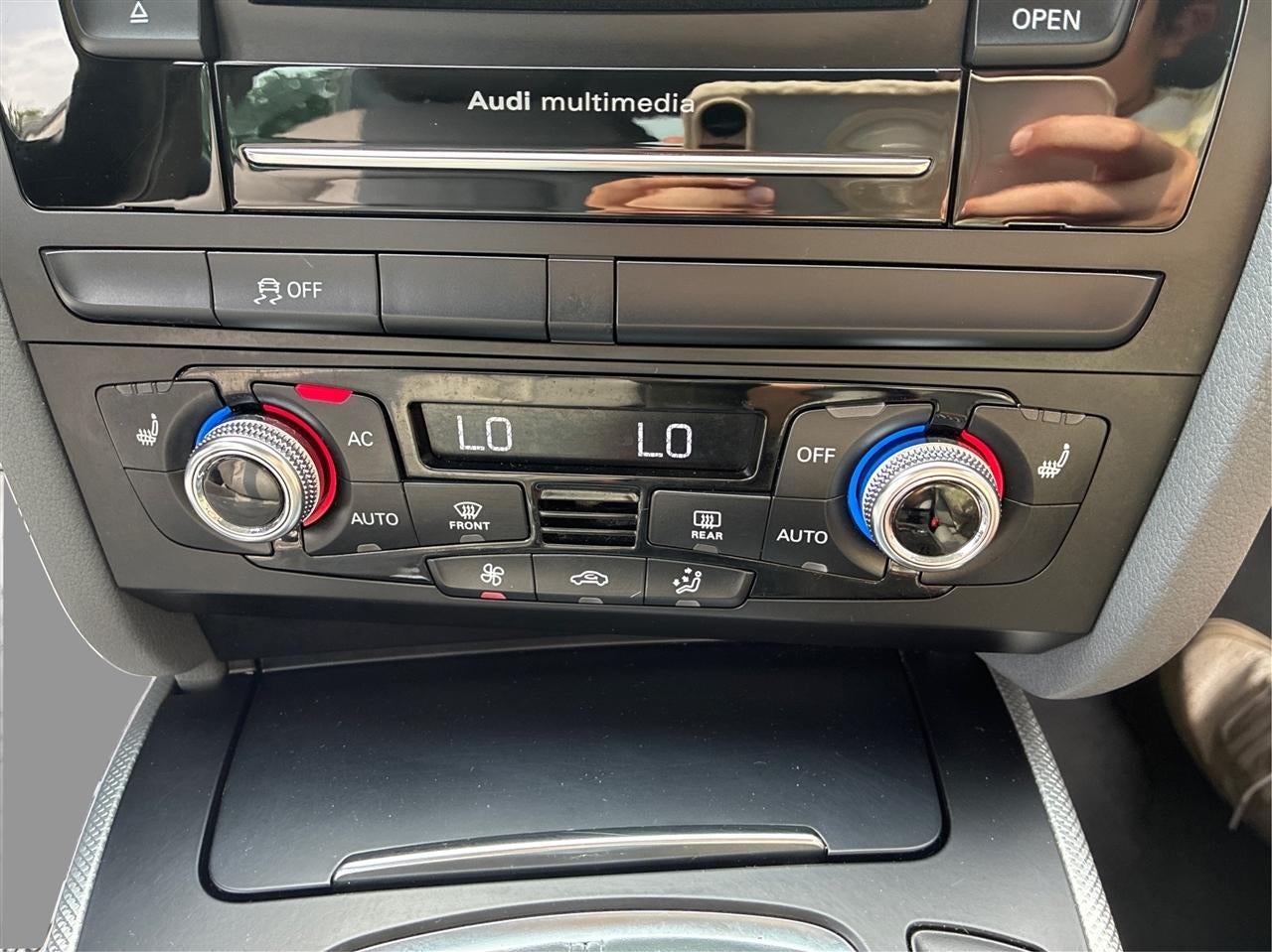 2014 Audi A4 2.0T Premium Plus quattro Sedan AWD Manual