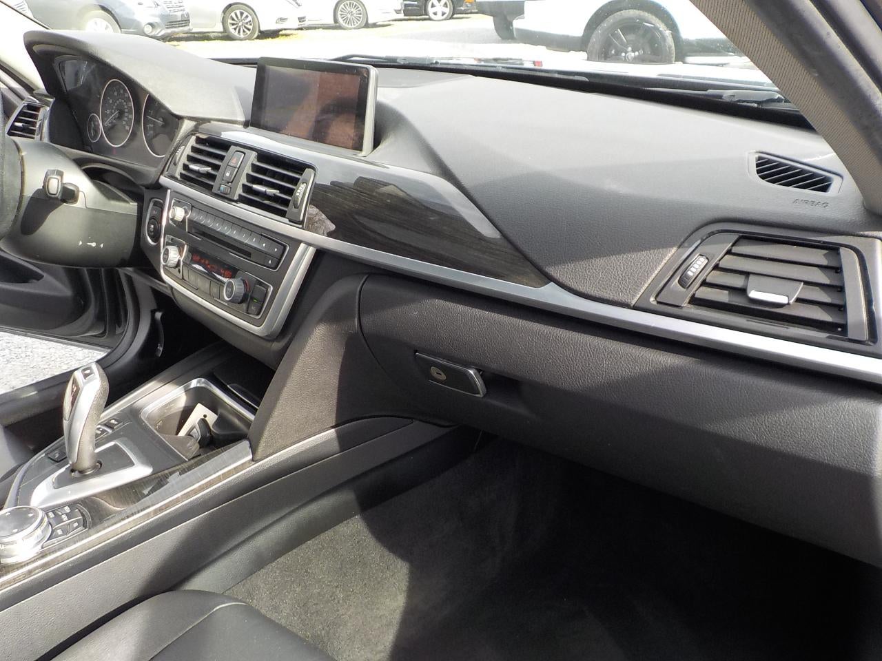 2015 BMW 3-Series 328i Sedan