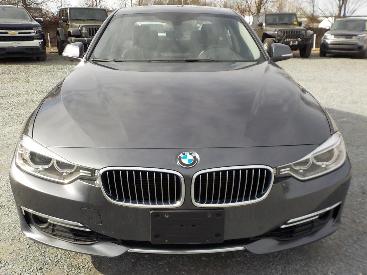 2015 BMW 3-Series 328i Sedan