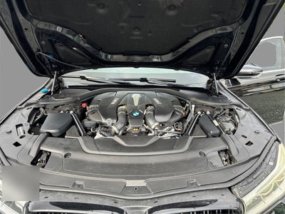 2018 BMW 7-Series 750i xDrive Executive