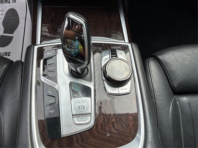 2018 BMW 7-Series 750i xDrive Executive