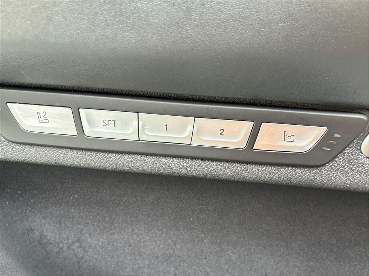 2018 BMW 7-Series 750i xDrive Executive