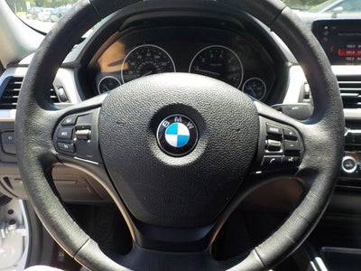 2018 BMW 3-Series 320xi 4D Sedan