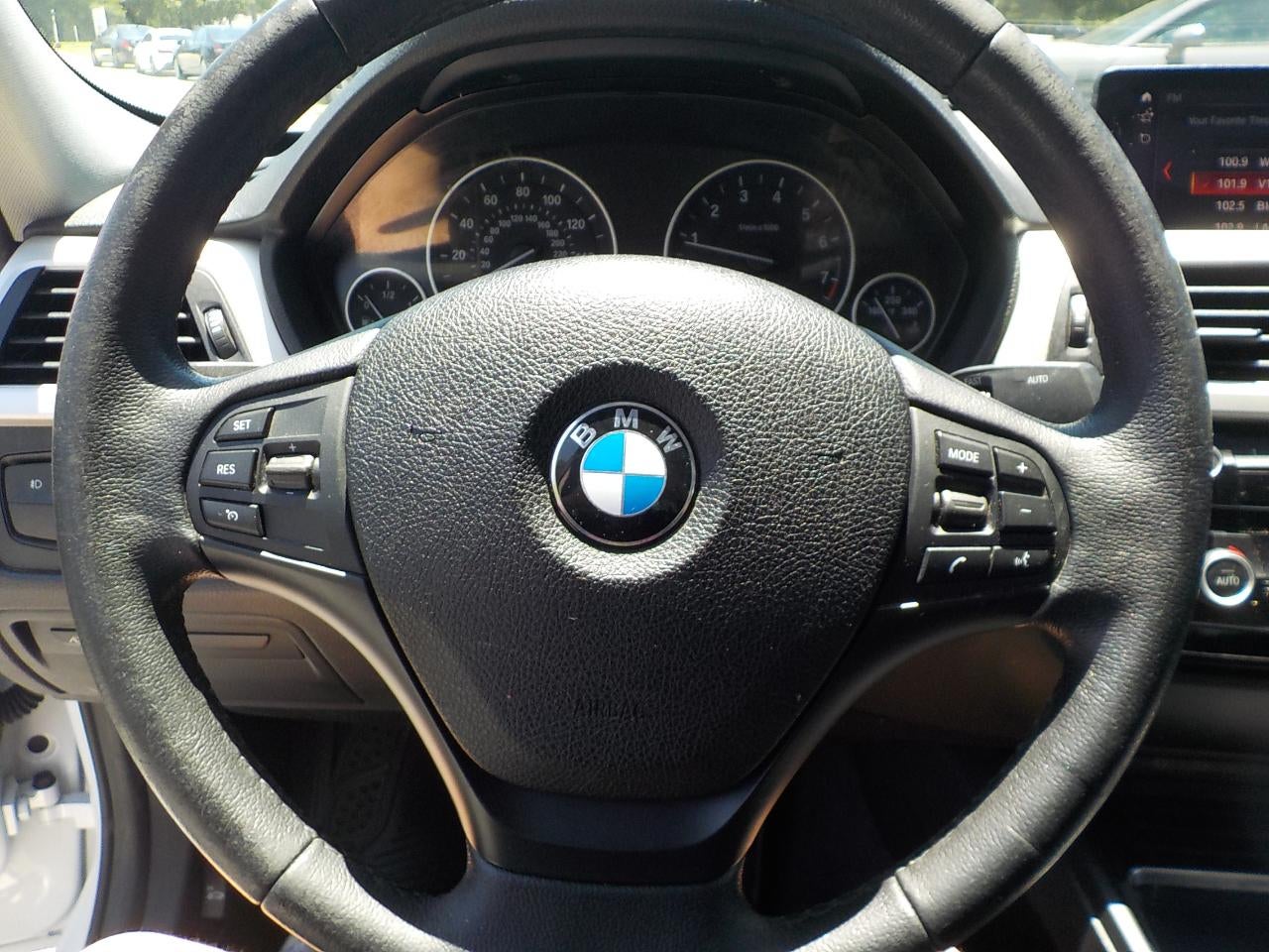 2018 BMW 3-Series 320xi 4D Sedan