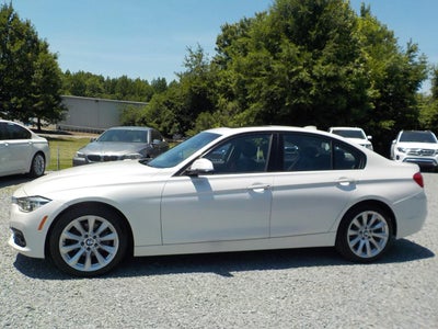 2018 BMW 3-Series 320xi 4D Sedan
