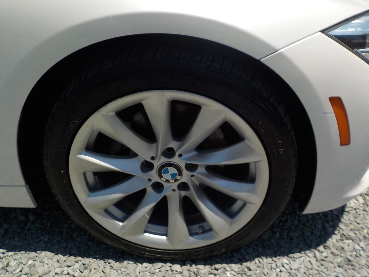 2018 BMW 3-Series 320xi 4D Sedan
