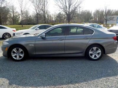 2011 BMW 5-Series 528iA V6