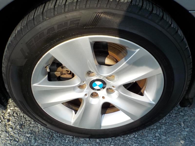 2011 BMW 5-Series 528iA V6