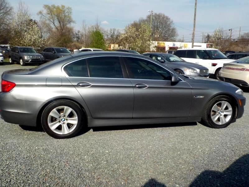2011 BMW 5-Series 528iA V6