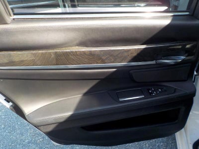 2014 BMW 7-Series 750i