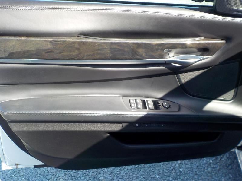 2014 BMW 7-Series 750i