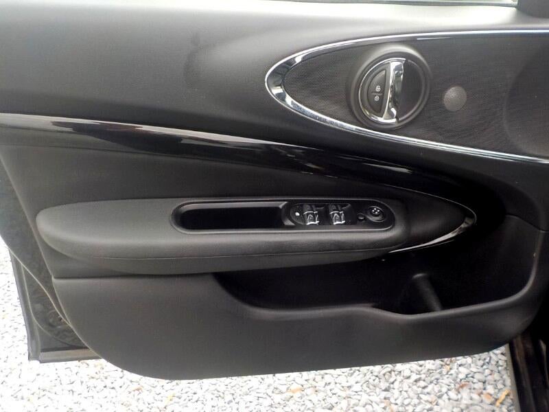 2017 MINI Clubman Base