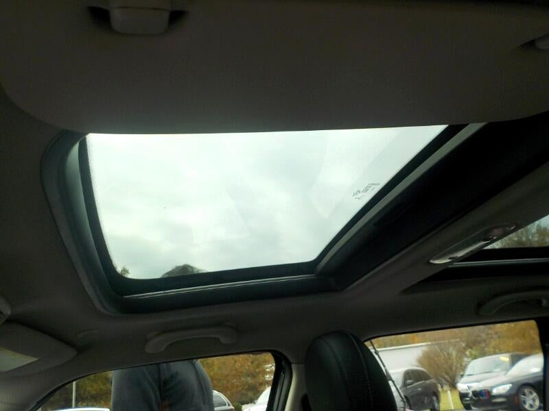 2017 MINI Clubman Base