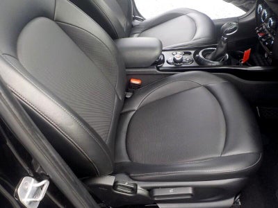 2017 MINI Clubman Base