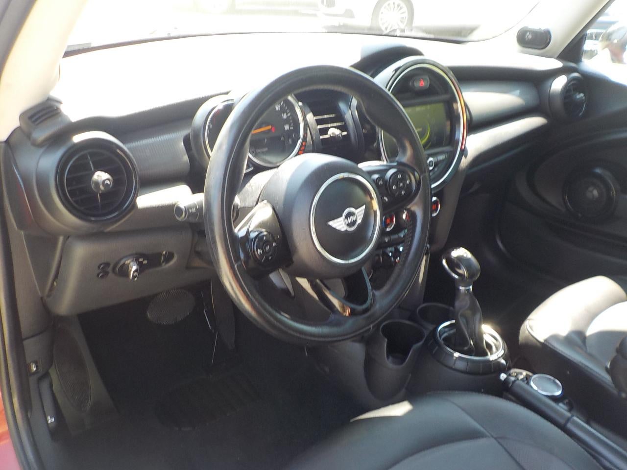 2015 MINI Cooper Base 2D Hatchback