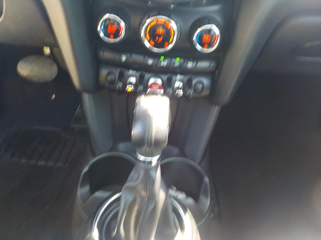 2015 MINI Cooper Base 2D Hatchback