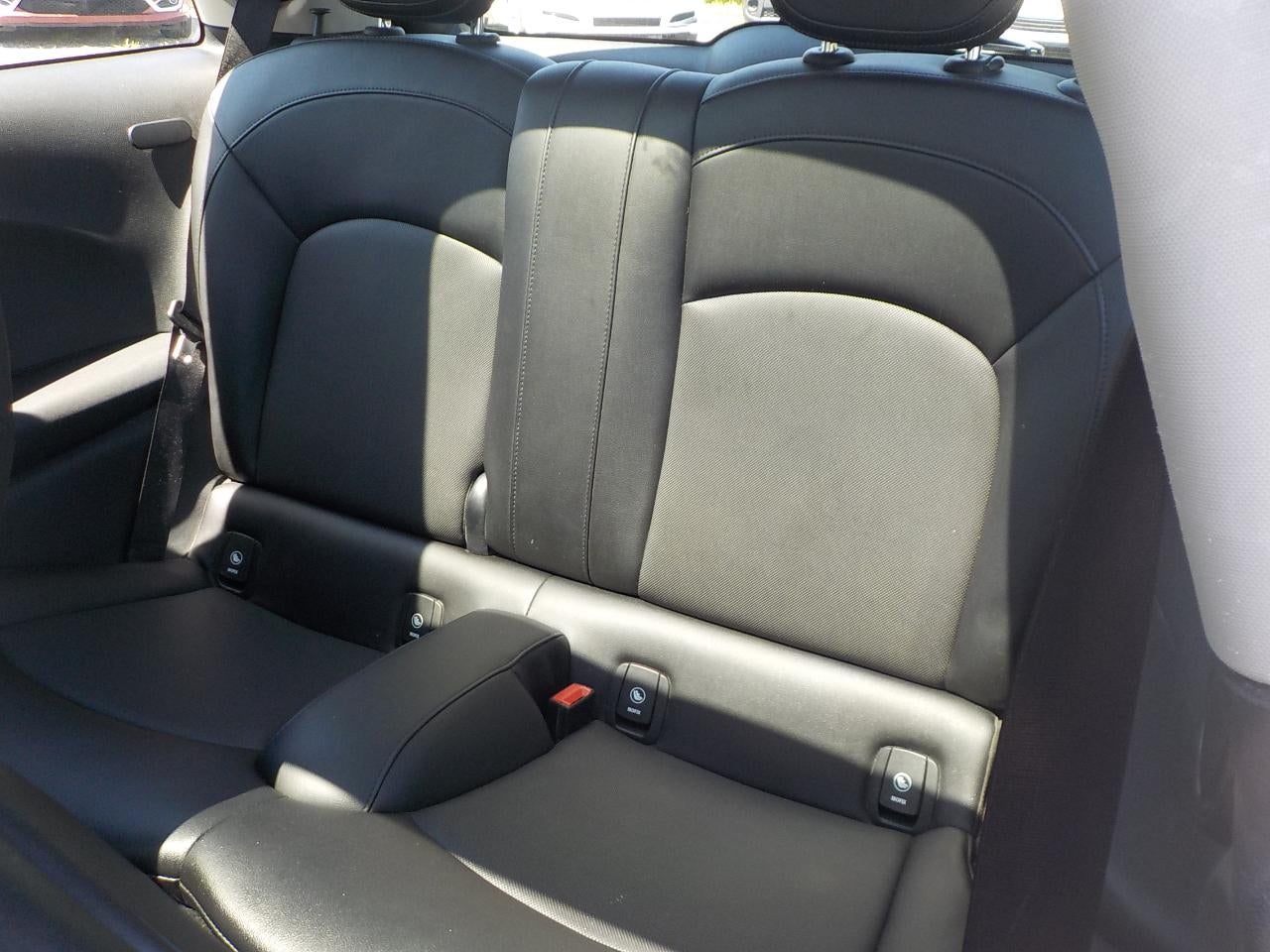 2015 MINI Cooper Base 2D Hatchback