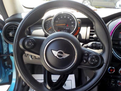 2016 MINI Cooper Base 2D Hatchback