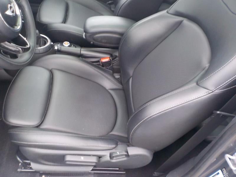 2015 MINI Cooper S 2D Hatchback