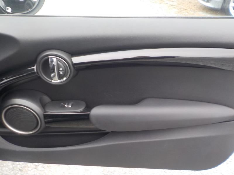 2015 MINI Cooper S 2D Hatchback