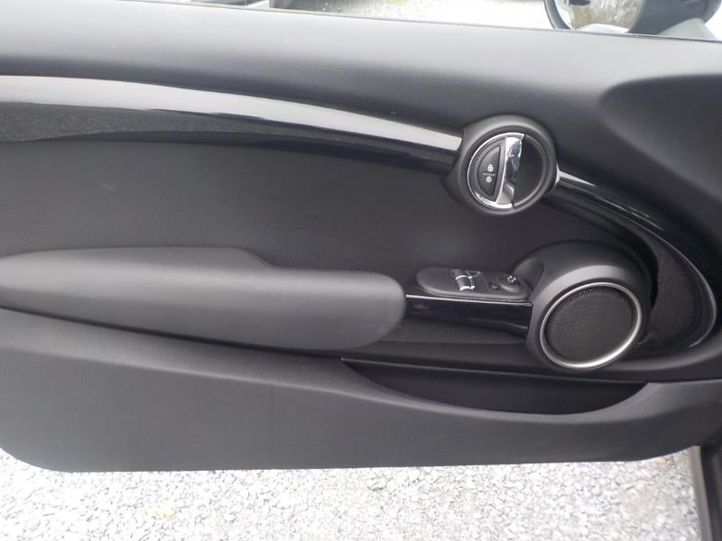 2015 MINI Cooper S 2D Hatchback