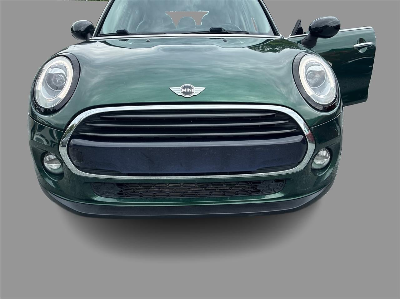 2017 MINI Cooper Base 4D Hatchback