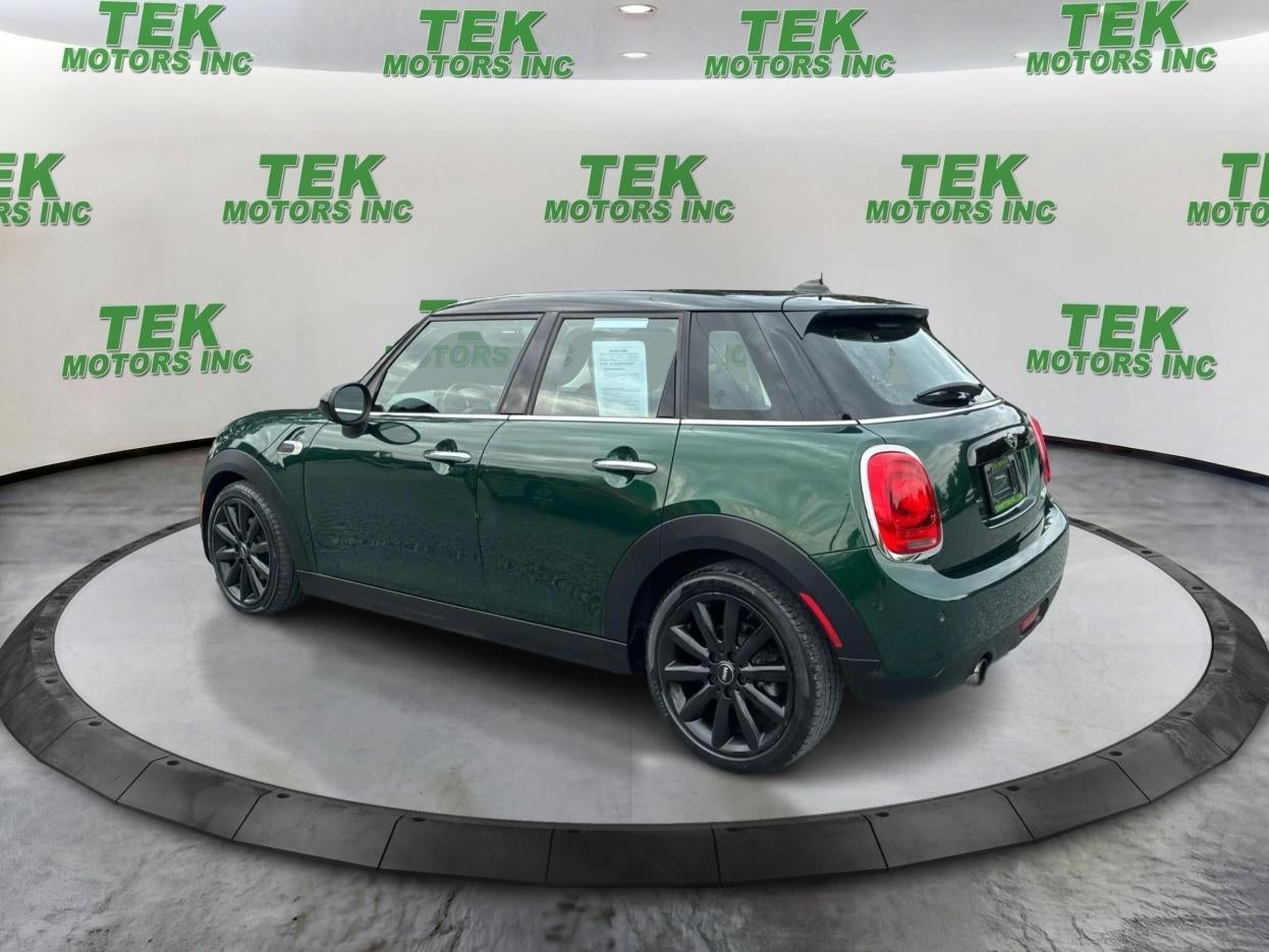 2017 MINI Cooper Base 4D Hatchback