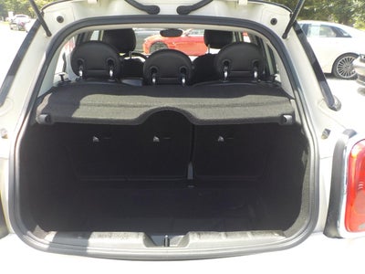 2016 MINI Cooper Base 4D Hatchback