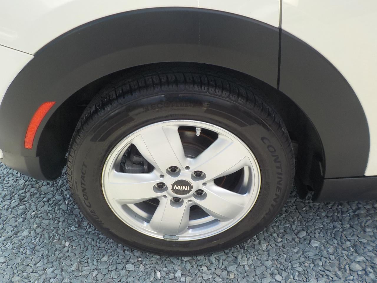 2016 MINI Cooper Base 4D Hatchback