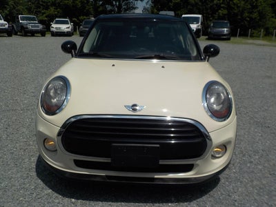 2016 MINI Cooper Base 4D Hatchback