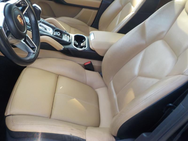 2016 Porsche Cayenne Base 4WD