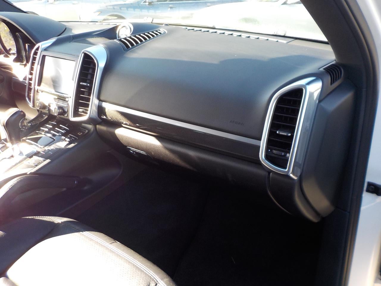 2012 Porsche Cayenne S 4WD