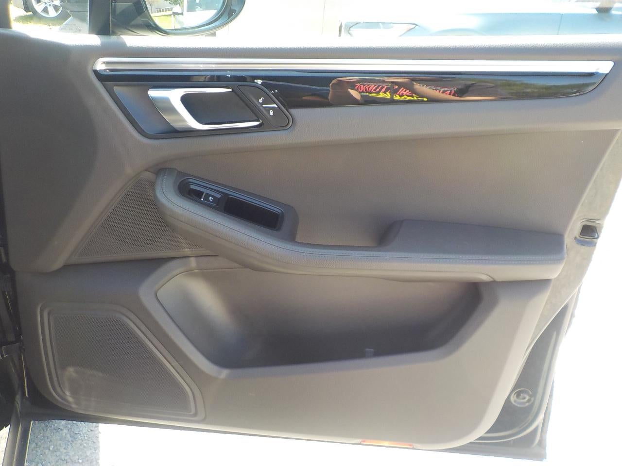 2017 Porsche Macan S AWD