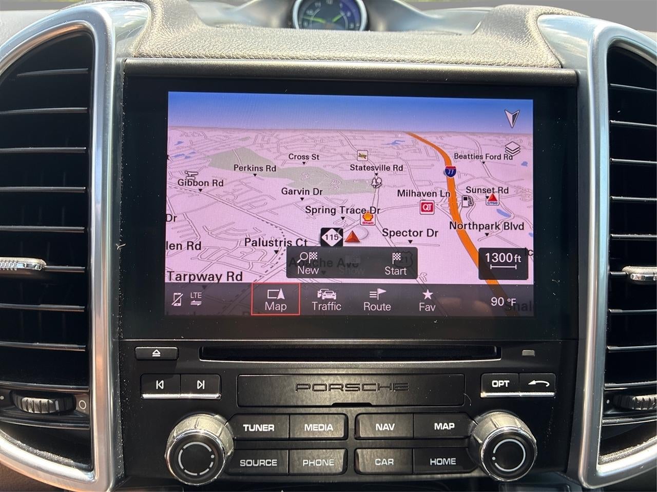 2017 Porsche Cayenne E-Hybrid S Platinum