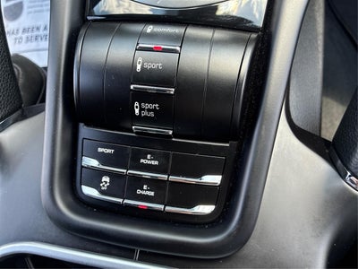 2017 Porsche Cayenne E-Hybrid S Platinum