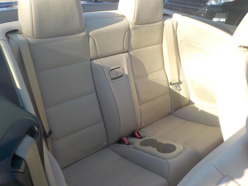 2012 Volkswagen Eos Komfort SULEV 2D Convertible