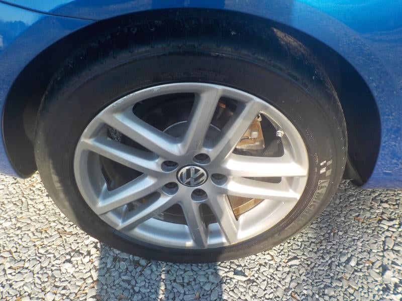 2012 Volkswagen Eos Komfort SULEV 2D Convertible