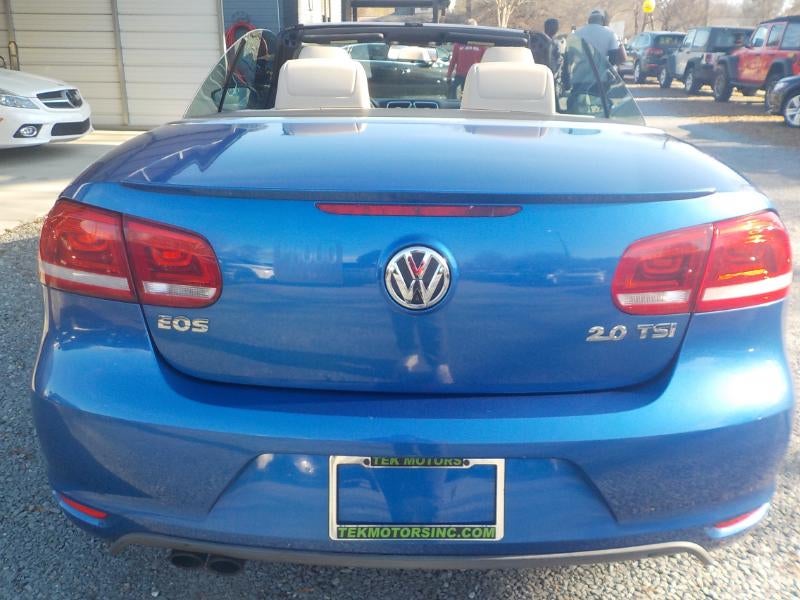 2012 Volkswagen Eos Komfort SULEV 2D Convertible