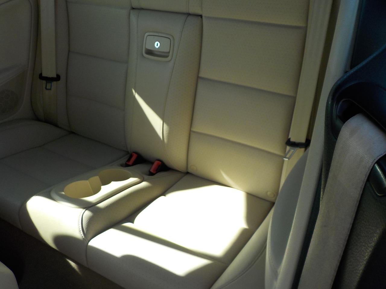 2015 Volkswagen Eos 2dr Conv DSG Komfort SULEV