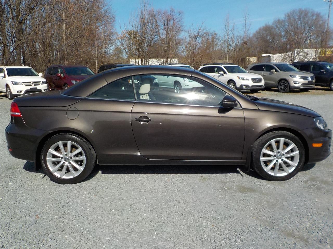 2015 Volkswagen Eos 2dr Conv DSG Komfort SULEV