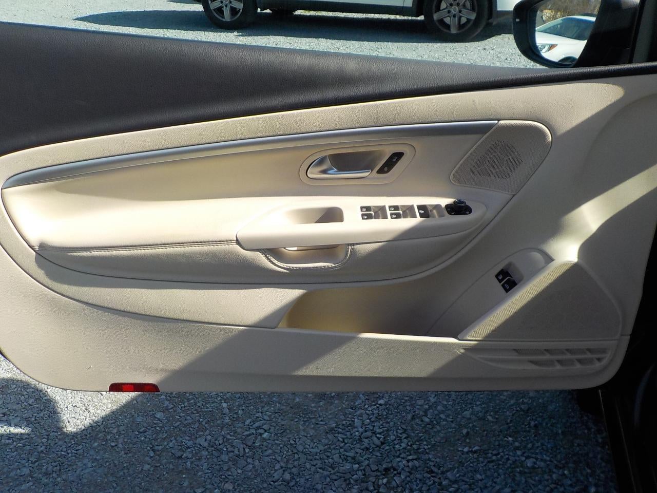 2015 Volkswagen Eos 2dr Conv DSG Komfort SULEV