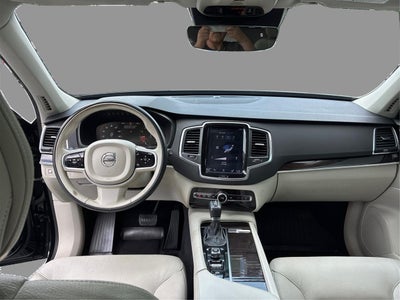 2019 Volvo XC90 T6 Momentum AWD