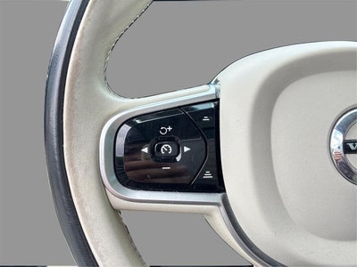 2019 Volvo XC90 T6 Momentum AWD