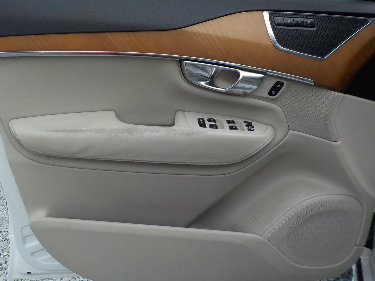 2018 Volvo XC90 T6 Inscription w/6 Passenger Seating AWD