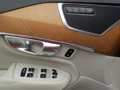 2018 Volvo XC90 T6 Inscription w/6 Passenger Seating AWD